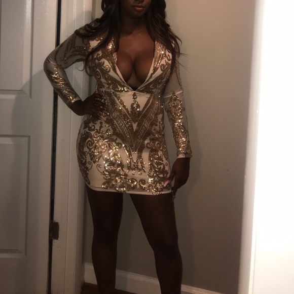 Club dress - Picture 2 of 2